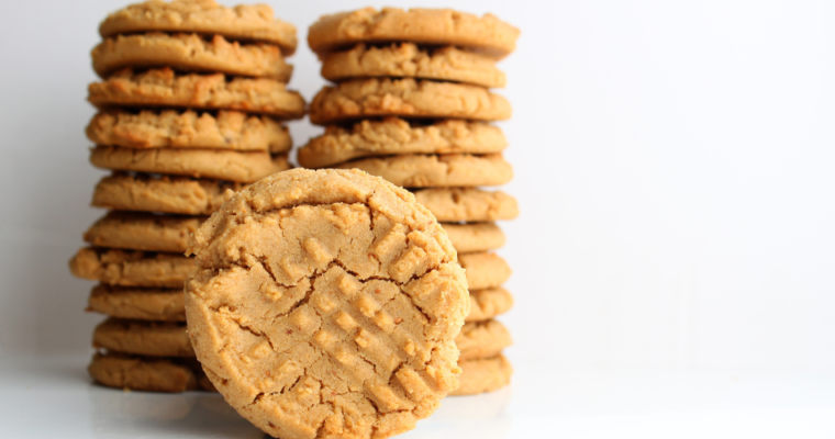 Keto 3-Ingredient Peanut Butter Cookies